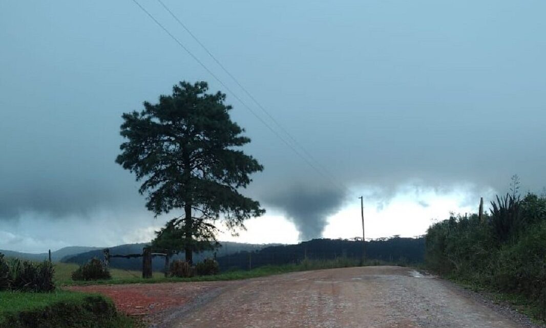 Vídeo: Defesa Civil confirma tornado em cidade catarinense