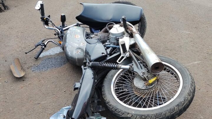 Passageira de motocicleta sofre ferimentos graves após acidente em Xanxerê
