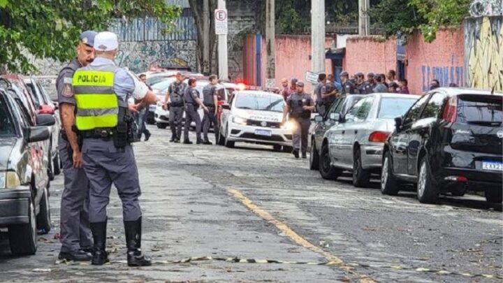 Vídeo: professora é morta e seis são esfaqueados em ataque a escola de SP