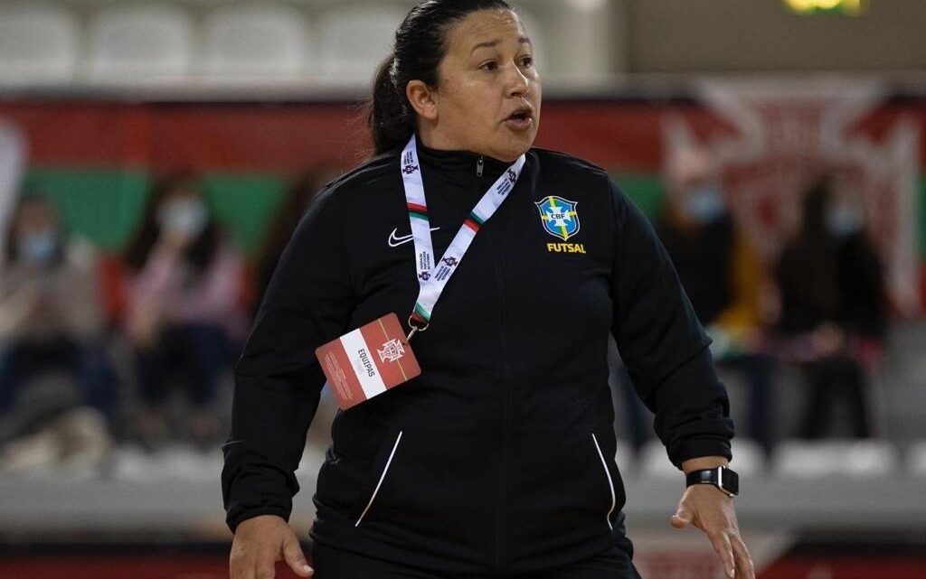 Preparadora física de Chapecó é convocada para a Seleção Brasileira de Futsal Feminino