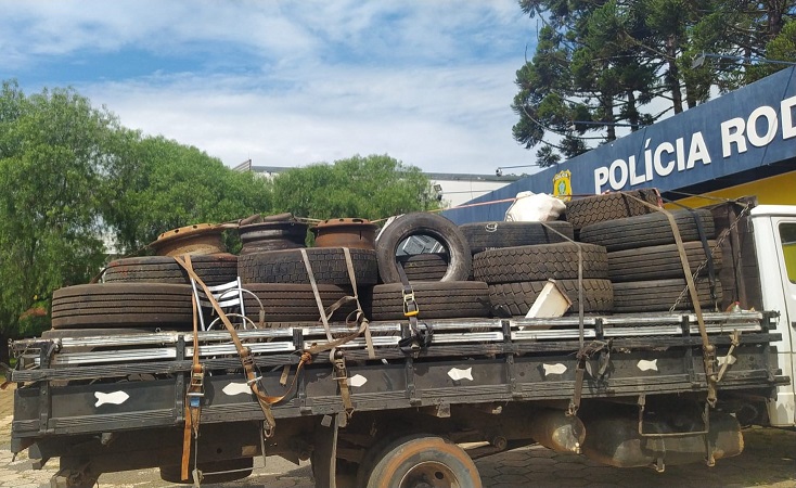 Homem que furtou pneus de borracharia em Concórdia é preso na BR-480 em Chapecó