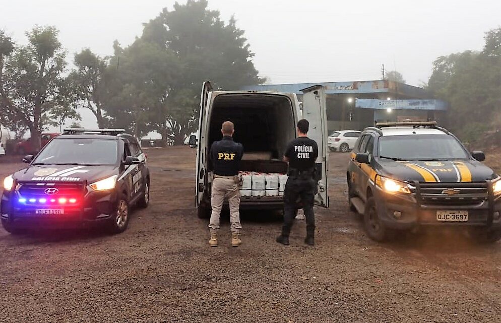 Vídeo: agrotóxico contrabandeado da Argentina é apreendido próximo a Chapecó