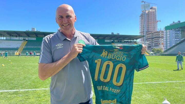 Gilmar Dal Pozzo é o novo técnico da Chapecoense