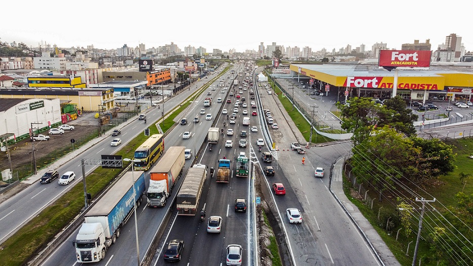 Custo do transporte da indústria de SC aumenta 75%