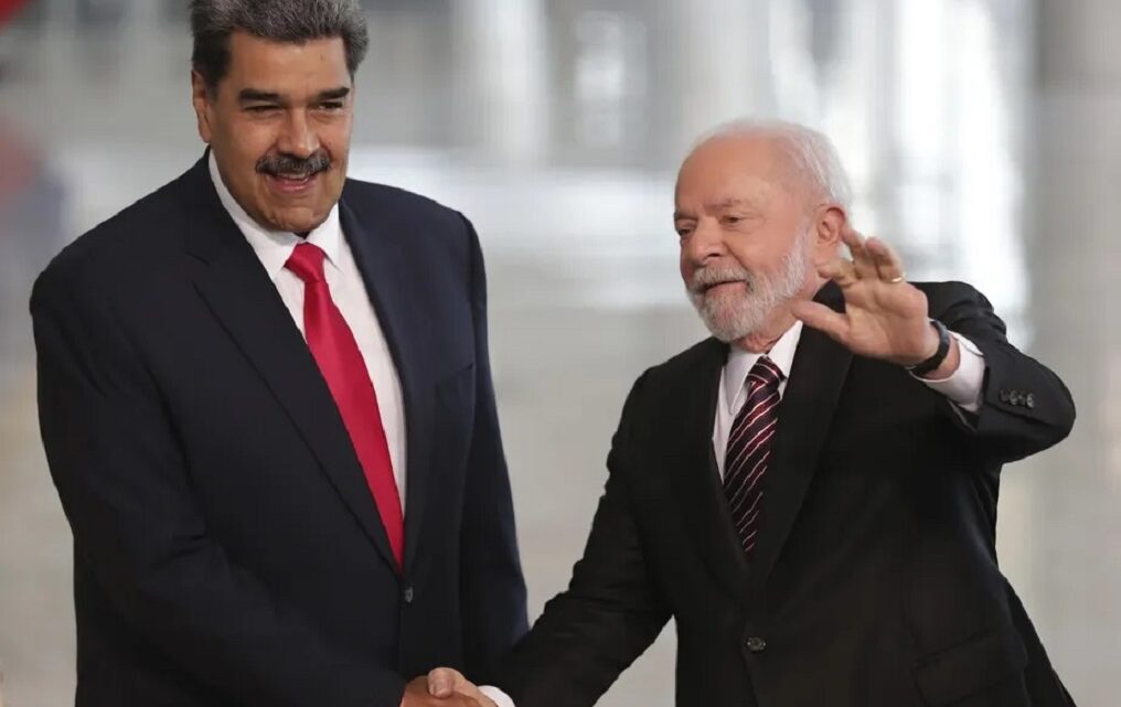 Nicolás Maduro se reúne com Lula e parlamentares pedem a prisão do ditador