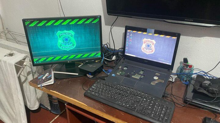 Polícia Federal deflagra operação contra crimes praticados na internet em SC e PR