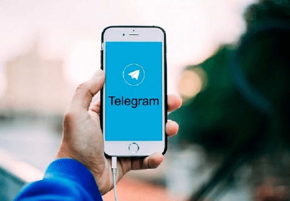 Telegram atende pedido de Alexandre de Moraes e apaga mensagem contra PL das Fake News