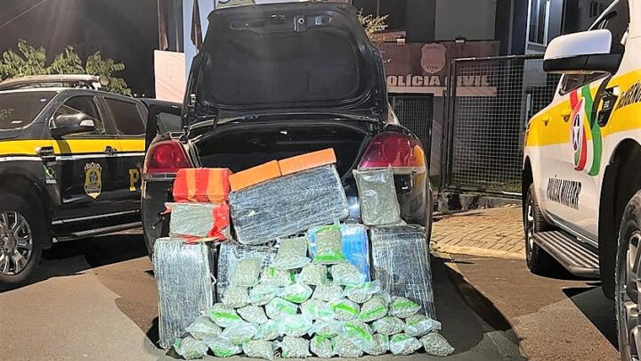 Ação conjunta PRF e PMRv apreende cerca de 100 quilos de drogas na BR-282 em Xaxim