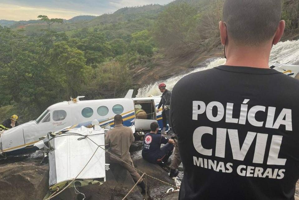 “Avaliação inadequada” do piloto contribuiu para acidente que matou Marília Mendonça, diz relatório