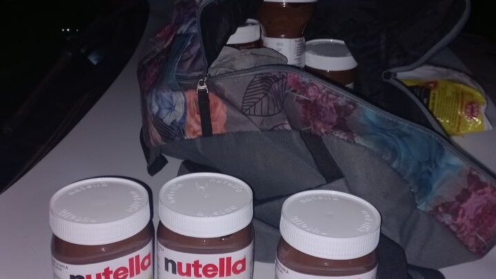 Homem é detido após furtar 9 potes de “Nutella” em supermercado de Chapecó