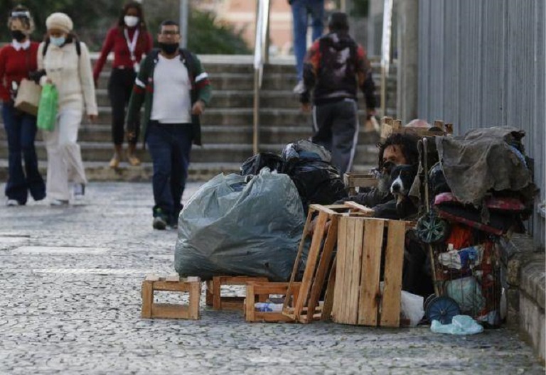 Ação do MPSC quer proibir condução forçada de pessoas em situação de rua para ‘Clínica Social’