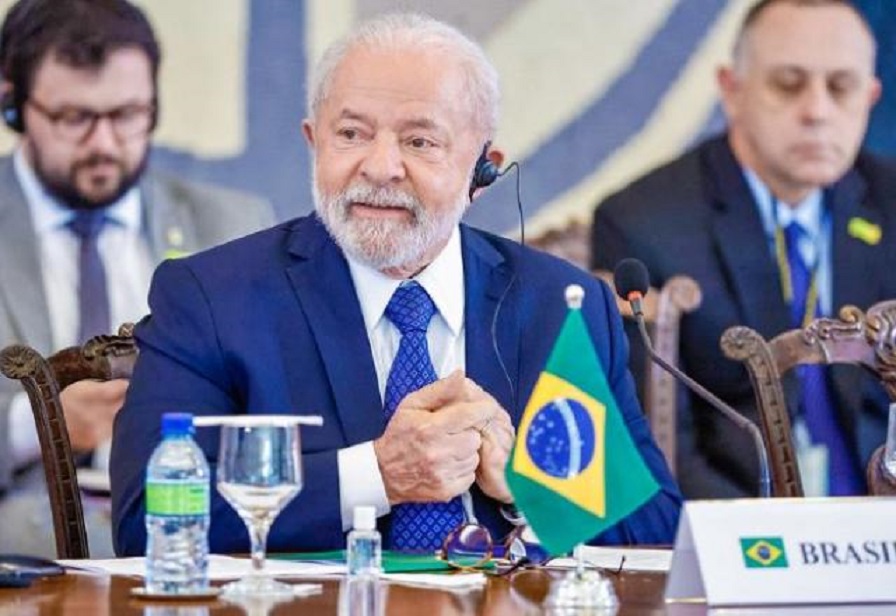 Lula indica ex-ministro do STF para cargo no Mercosul; veja os detalhes