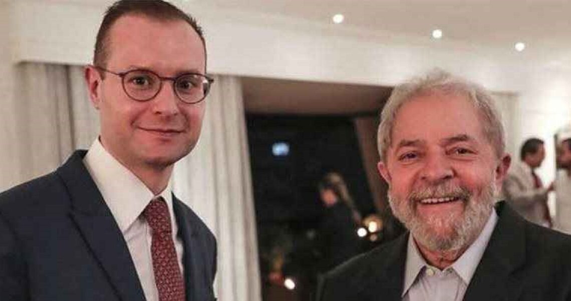Ex-advogado de Lula é indicado para o STF; veja quem é