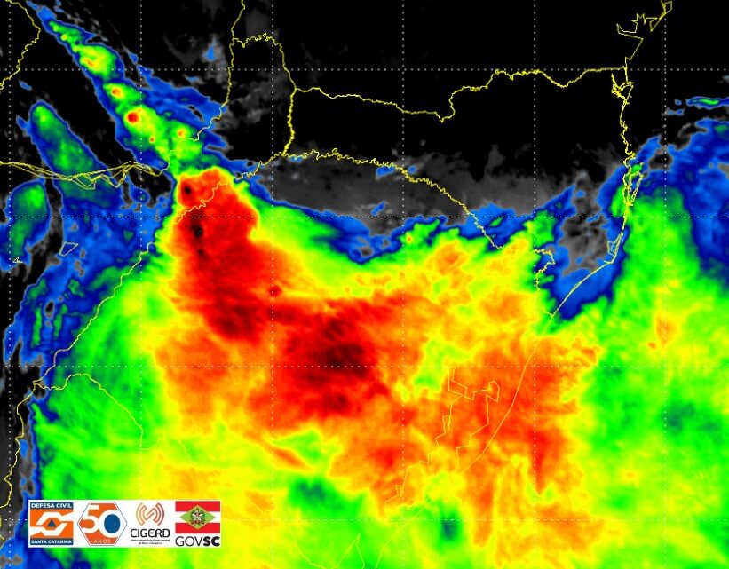 Vídeo: Defesa Civil alerta pra chegada do ciclone extratropical no oeste de SC