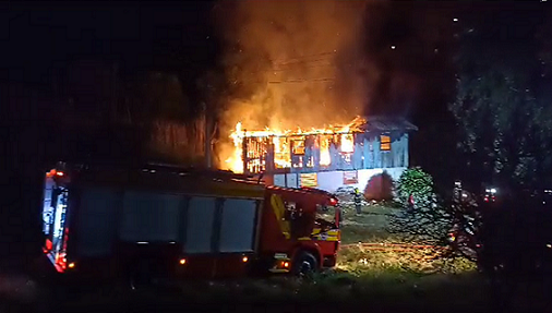 Incêndio destrói residência em Herval d’Oeste