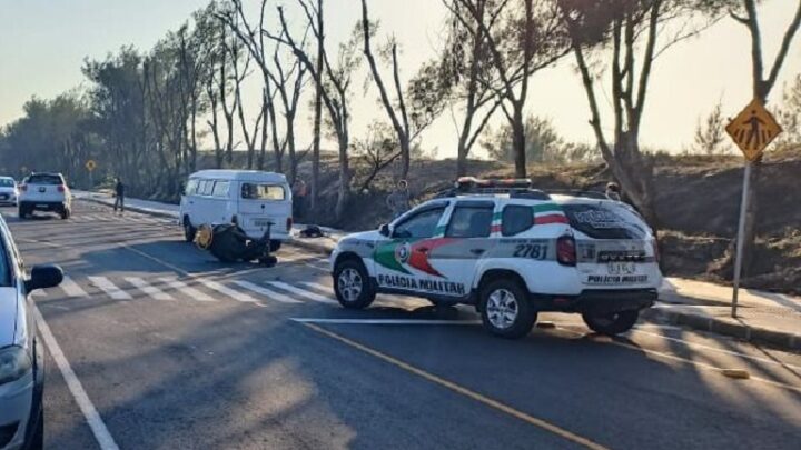 Ciclista morre ao ser atropelado na frente do filho no Sul de SC