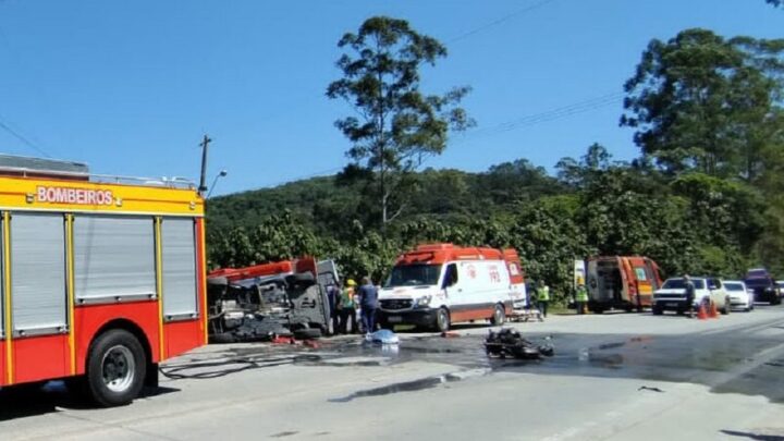 Acidente na BR-282 mata motociclista e deixa vítimas em estado grave