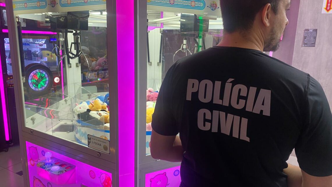 Polícia Civil deflagra operação contra exploração ilegal em máquinas de pelúcia em SC