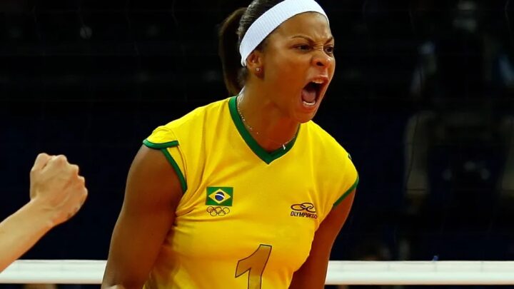 Campeã olímpica de vôlei Walewska Oliveira morre aos 43 anos