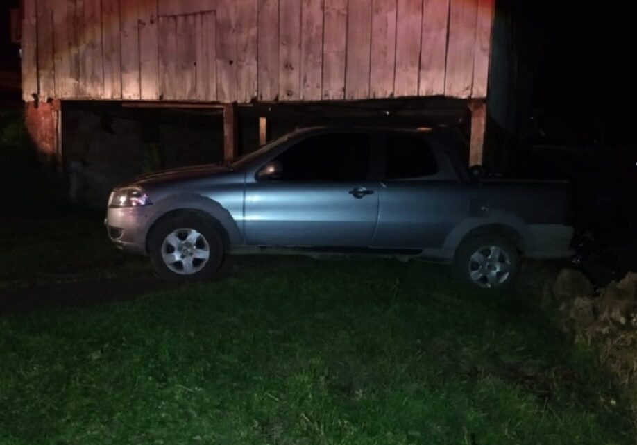 Filho encontra pai de 81 anos morto prensado embaixo de carro na Serra Catarinense