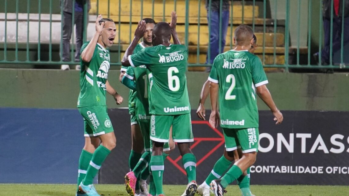 Chapecoense vence Avaí pela Copa Santa Catarina