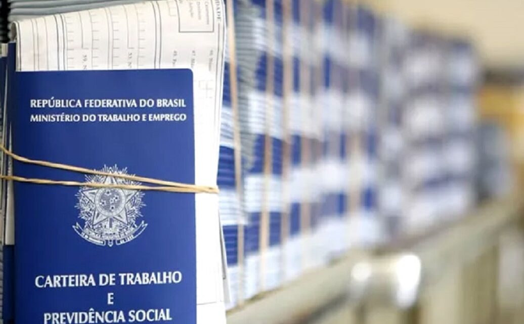 Governo muda decisão sobre restringir trabalho aos domingos; confira o que está valendo