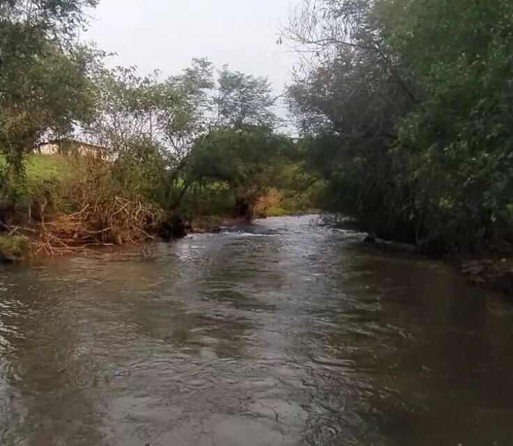 Homem desaparece e é encontrado morto dentro de rio no Oeste