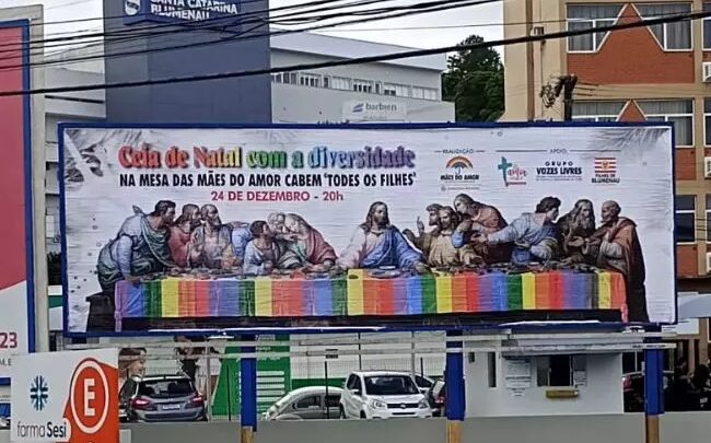 “Ceia da diversidade”: Outdoor gera ameaças em SC