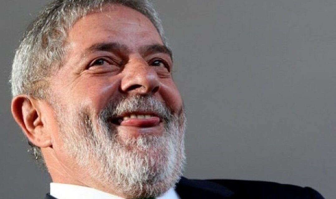 Vídeo: Lula diz que apartamentos do Minha Casa Minha Vida devem ter uma “varanda do pum”