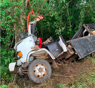 Saída de pista na BR-282 provoca duas mortes em Herval d’Oeste