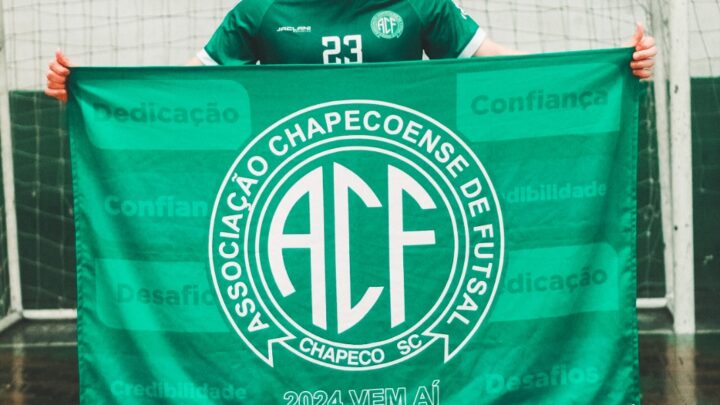 Chapecoense Futsal repatria William Bordignon