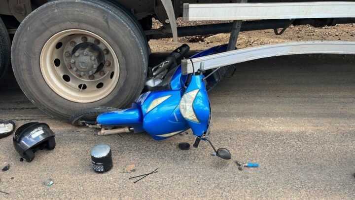 Motociclista fica ferido após colisão com caminhão na SC-155 em Seara