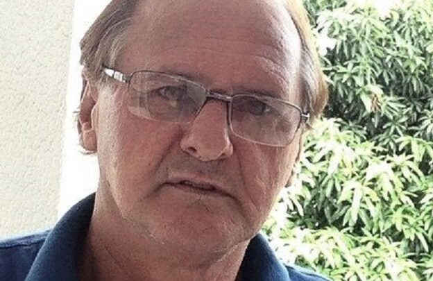 Locutor de rádio é encontrado morto em banheiro no Oeste de SC