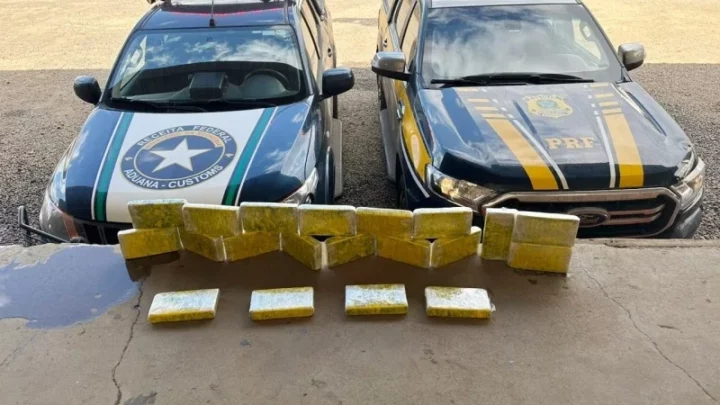 Receita Federal e PRF apreendem 21 kg de cocaína em transportadora