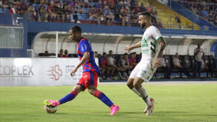 Chapecoense perde para o Marcílio Dias e pode acabar rodada na zona de rebaixamento