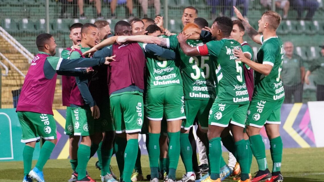 Chapecoense vence Inter de Lages na Arena Condá