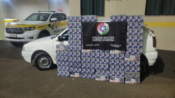 Carro com placas do RS é apreendido transportando mais de R$ 20 mil em energéticos