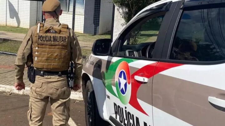 Mulher flagra tio estuprando a filha de apenas 3 anos no Oeste de SC