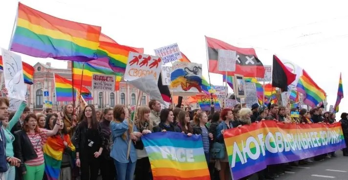 Rússia inclui ‘movimento LGBT’ em lista de grupos terroristas