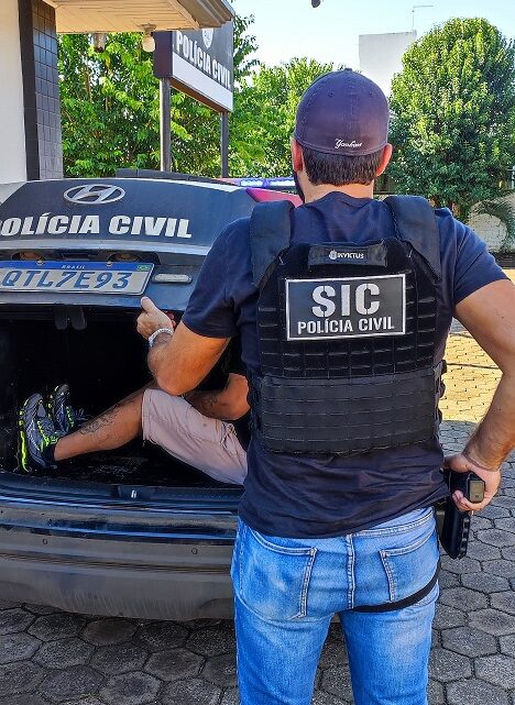 Polícia Civil de Pinhalzinho prende suspeito por diversas tentativas de homicídio, incluindo atropelamento doloso