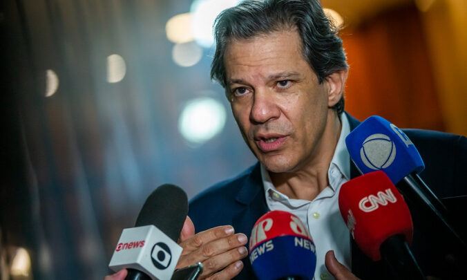 Haddad confirma que salário mínimo será de R$ 1.502 em 2025