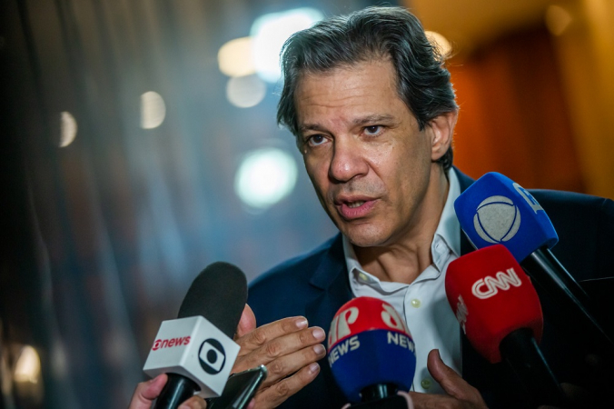 Haddad confirma que salário mínimo será de R$ 1.502 em 2025