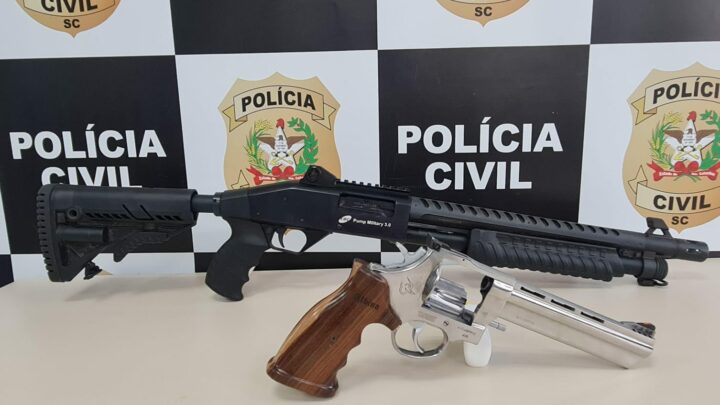 Polícia Civil apreende duas armas empregadas em ameaça em Chapecó