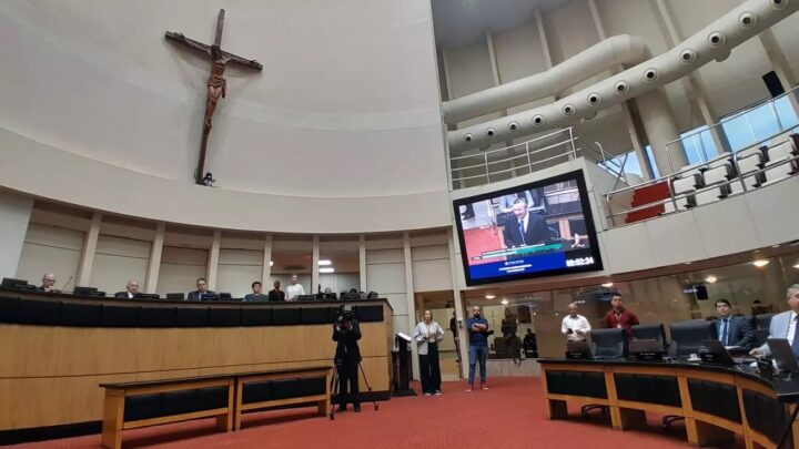 Projeto de Lei quer criar cadastro estadual de pedófilos e agressores sexuais em SC