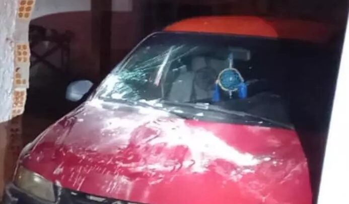 Homem de 37 anos é morto a facadas e pedradas no Sul de SC