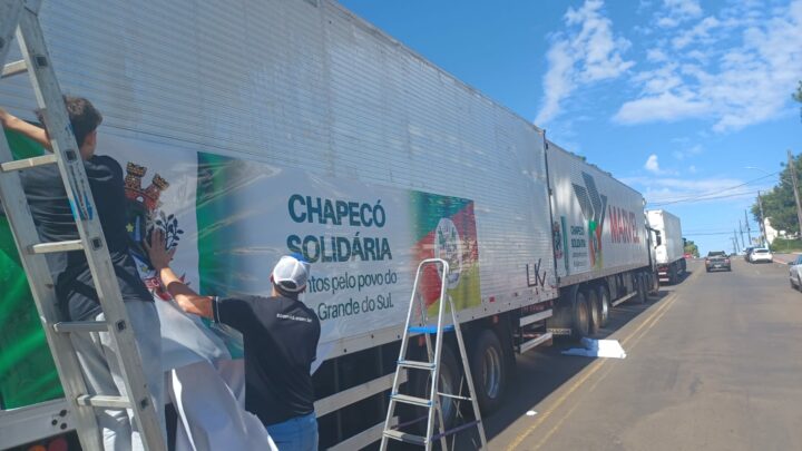Novo comboio com mais de dez carretas sairá de Chapecó na sexta-feira