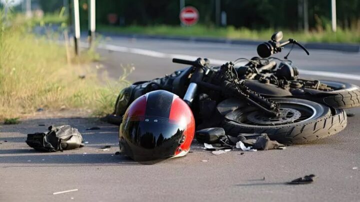Motociclista perde controle da direção e fica gravemente ferido no Oeste Catarinense