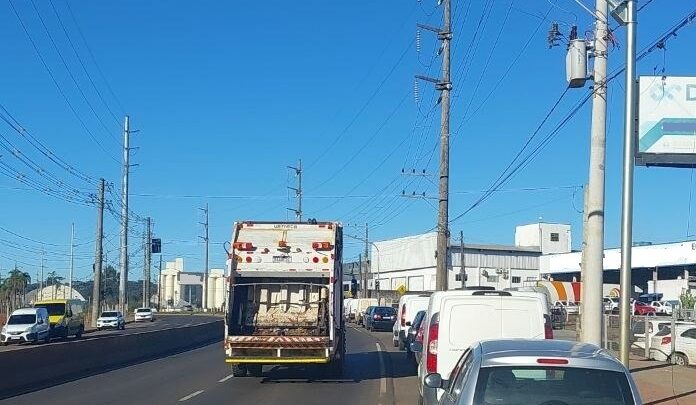 Equipamento de fiscalização eletrônica é instalado na Leopoldo Sander em Chapecó