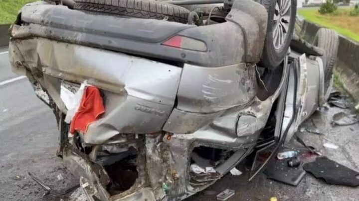 Ex-treinador e jogador da seleção brasileira sofre acidente de carro no Paraná