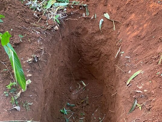 Mulher é morta no interior de Chapecó; atual e ex-marido são levados para delegacia